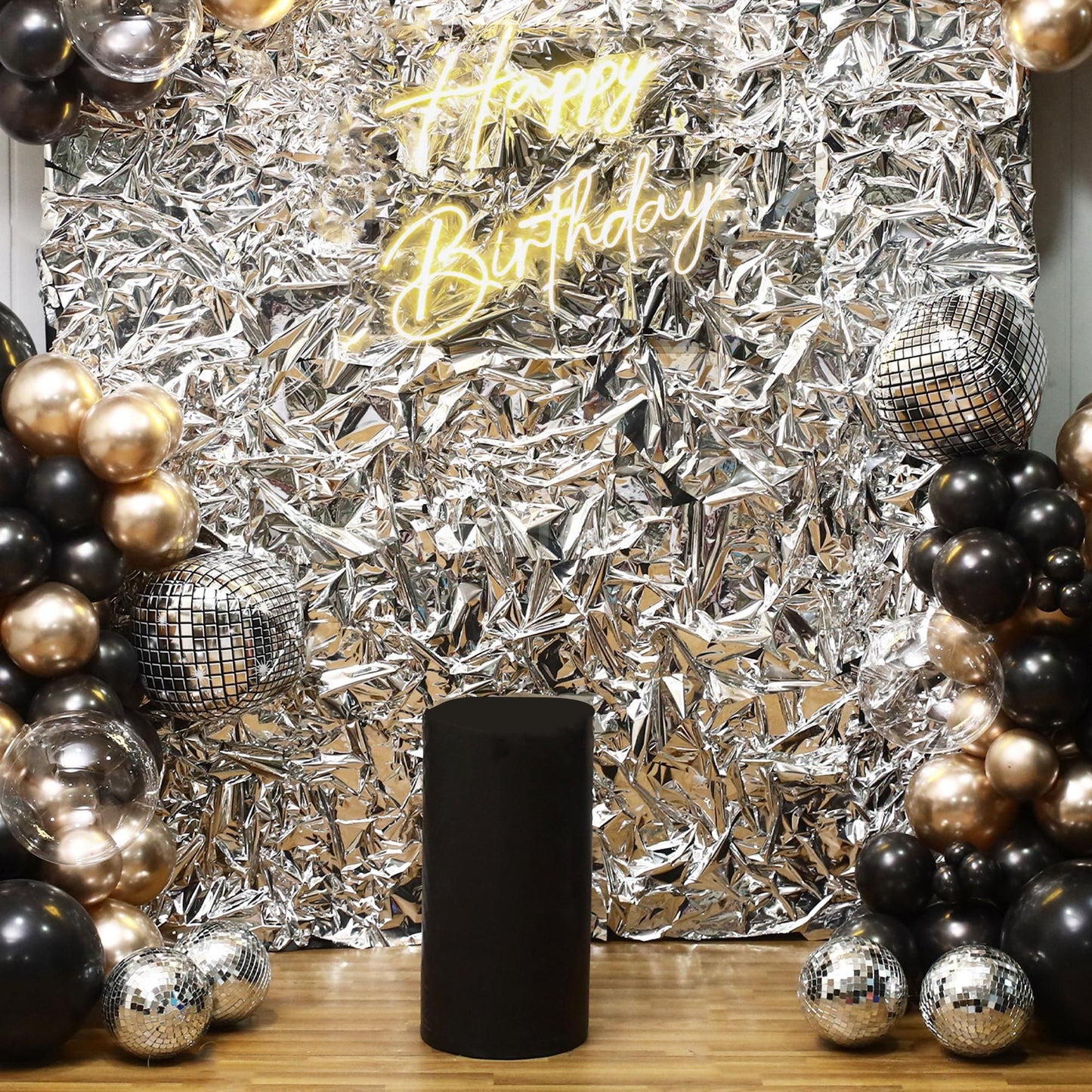 Chic & Cheer Birthday Decor