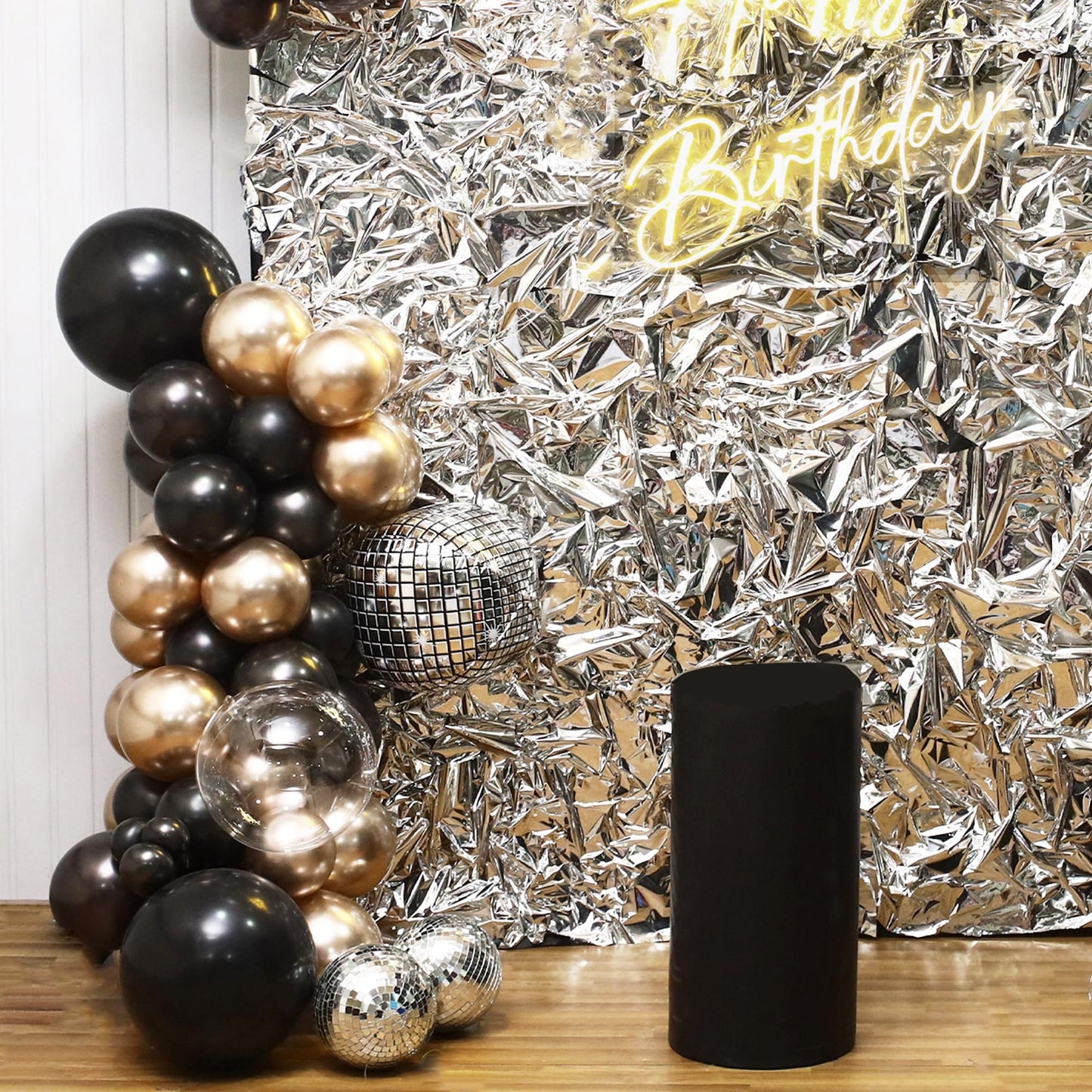 Chic & Cheer Birthday Decor