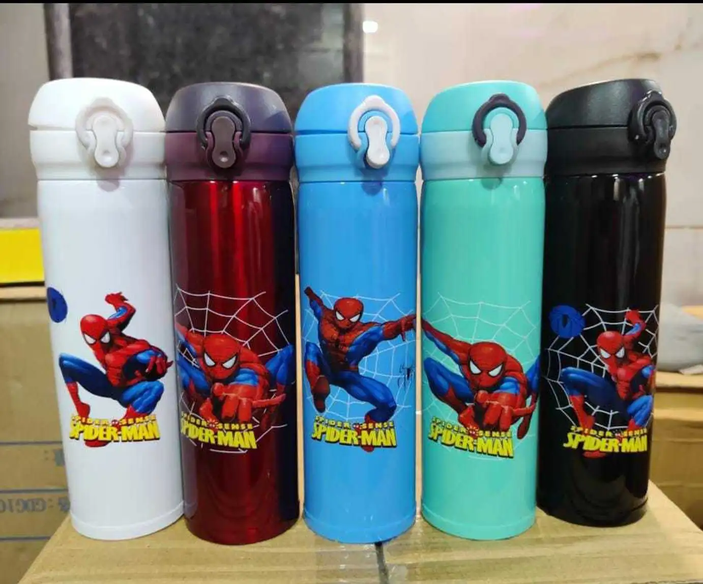 Spiderman Stainless Steel Spiderman Water Bottle for Kids (500 ML)