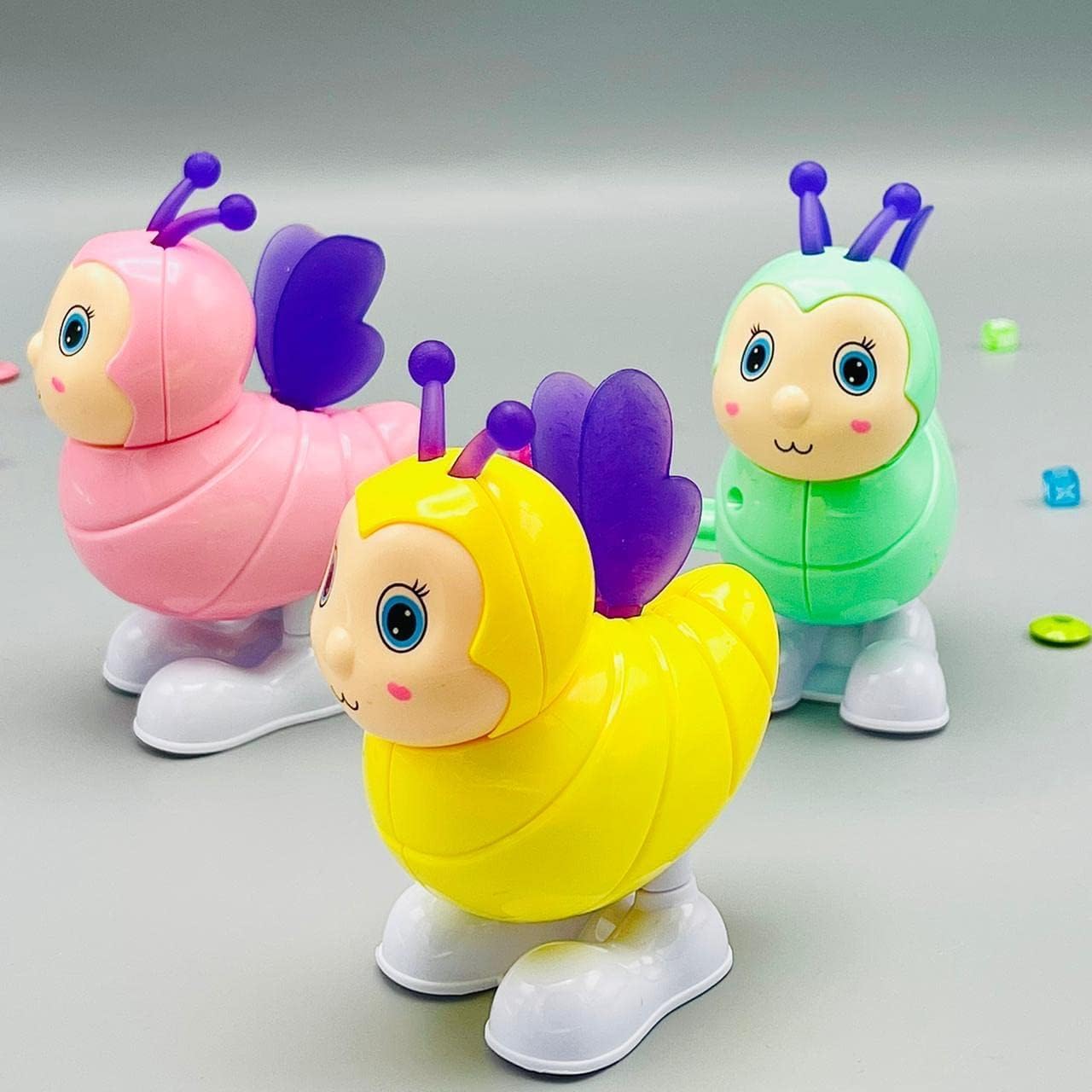 Mini Leaping Bee Wind-up Bee Toy for Kids