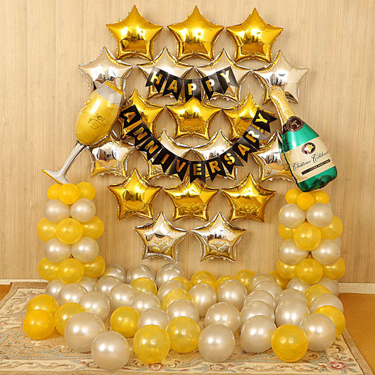 Gold Silver Anniversary Décor